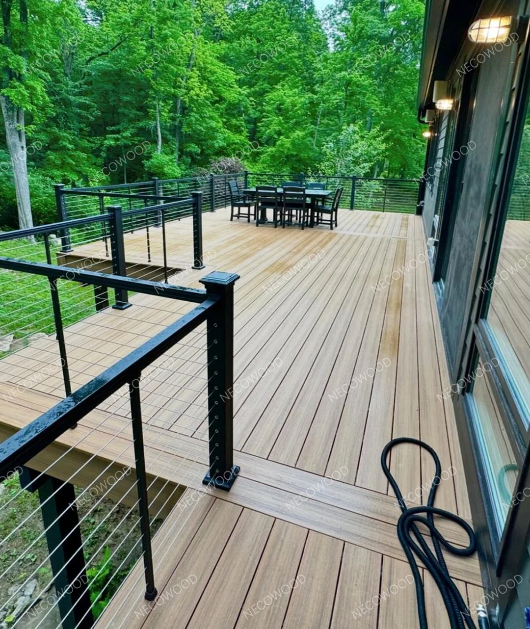 Villa & Garden WPC-däcklösningar: Förvandla Kuwaits lyxiga utomhusliv